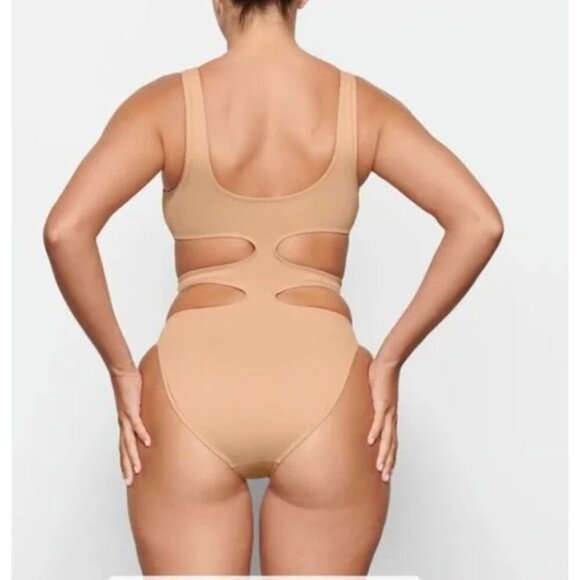 SKIMS Cut Out One  Piece Swimsuit OCHRE 4X - Picture 2 of 5